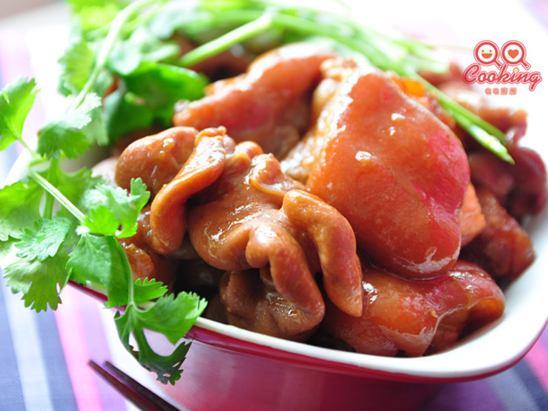 【我与大同的美味料理】醉香绍兴猪脚卤肥肠的做法