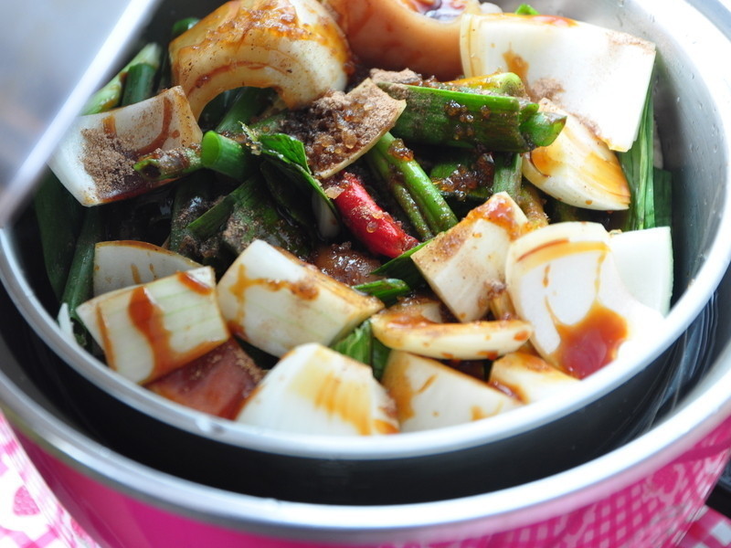 【我与大同的美味料理】醉香绍兴猪脚卤肥肠的做法