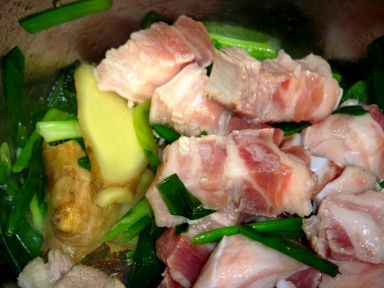 ����±ˮ�廨�������