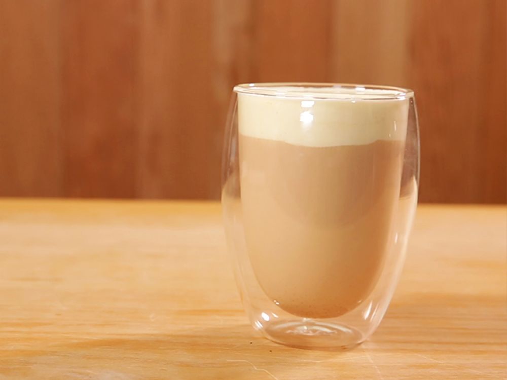 岩盐芝士奶茶的做法