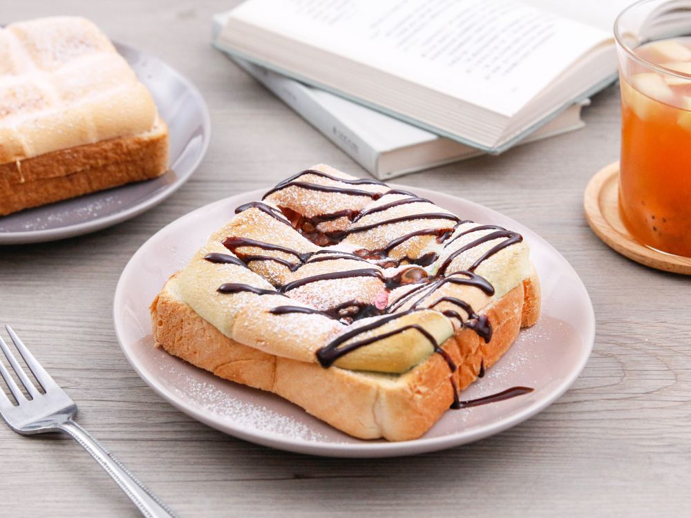 焗棉花糖多士配水果茶的做法