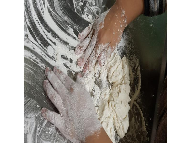 �����߲��鼪������