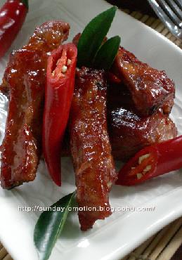 蜜汁叉烧排骨的做法