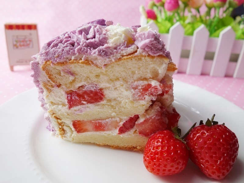 ��ɫõ���ݮ���͵��������