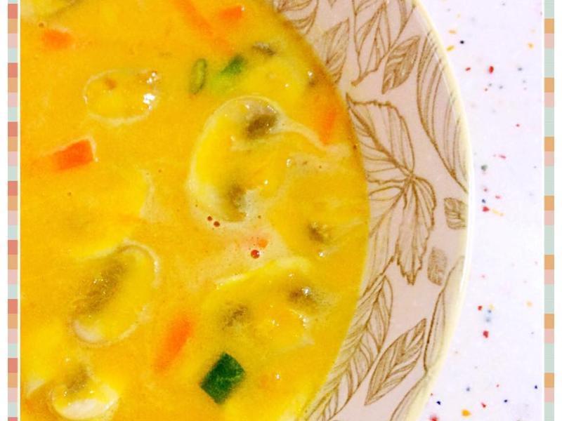 金瓜玉米磨菇浓汤的做法