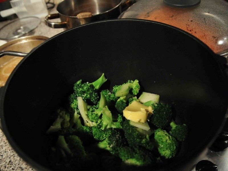 青脆的花椰菜(球花甘蓝)的做法