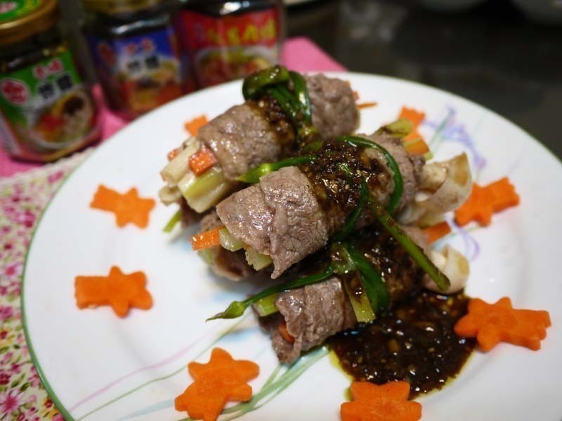 三色牛肉卷的做法