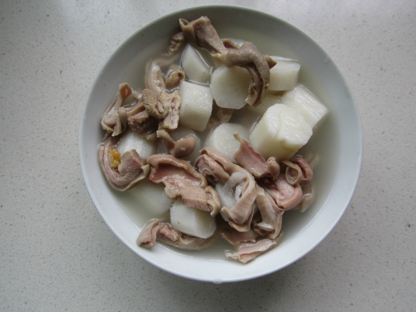 ɽҩ������������