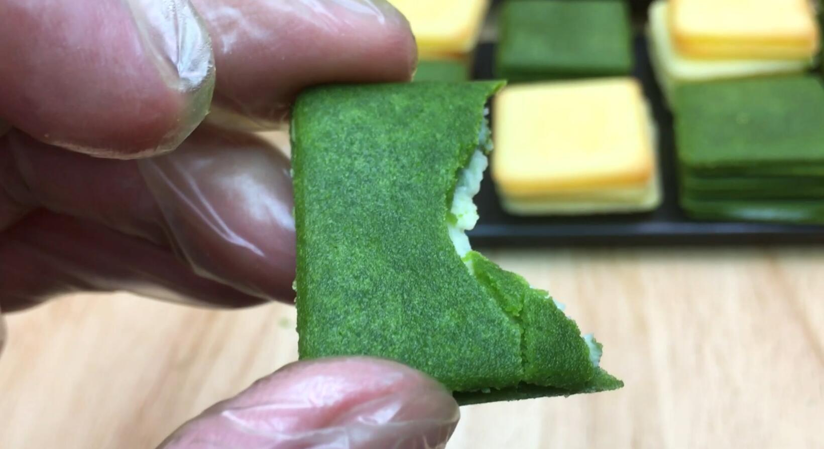 ÇÉ¿ËÁ¦¼ÐÐı¡±ýÓֳơ°°×É«ÁµÈË¡±£¬ÂúÂúÌðÃÛ¡£µÄ×ö·¨