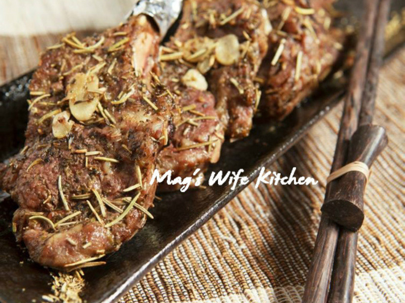 义大利迷迭香羊小排的做法