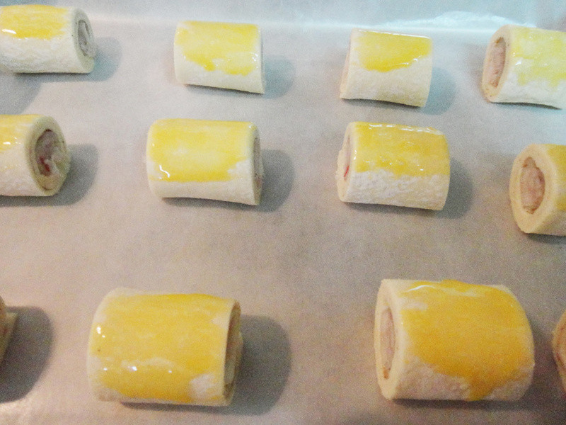 ���Ϻ�����־�������