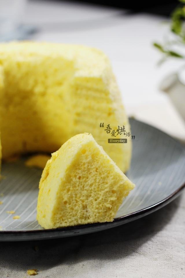 低糖少油的南瓜戚风蛋糕,非常适合家里的小朋友吃的做法