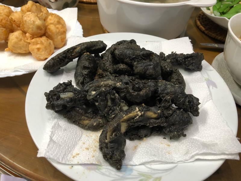 墨汁炸墨鱼的做法