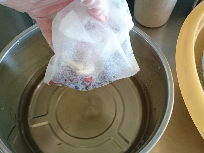 ���±�������