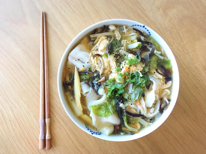 酸辣水饺面的做法