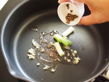 �ڽ�Ϻ��ը���ӵ�����