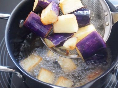 �ڽ�Ϻ��ը���ӵ�����