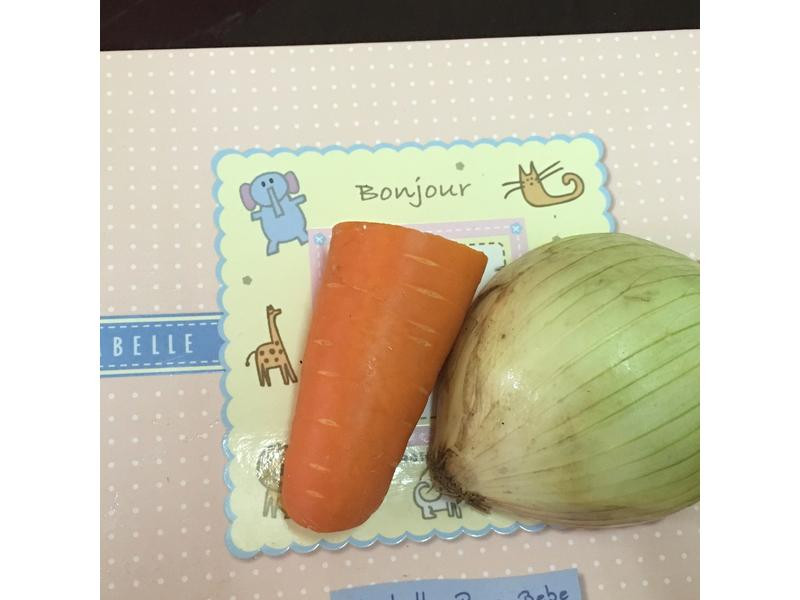 �h����������