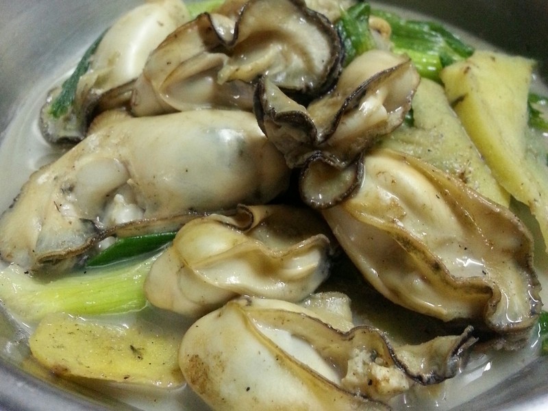 姜葱煮蚝的做法