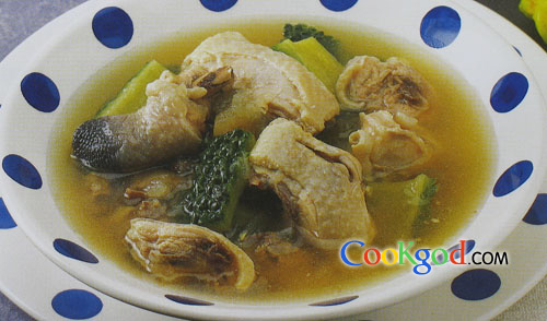 山苦瓜鸡汤的做法