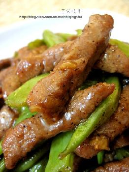 ���ۿɿڵĺڽ�ţ��������