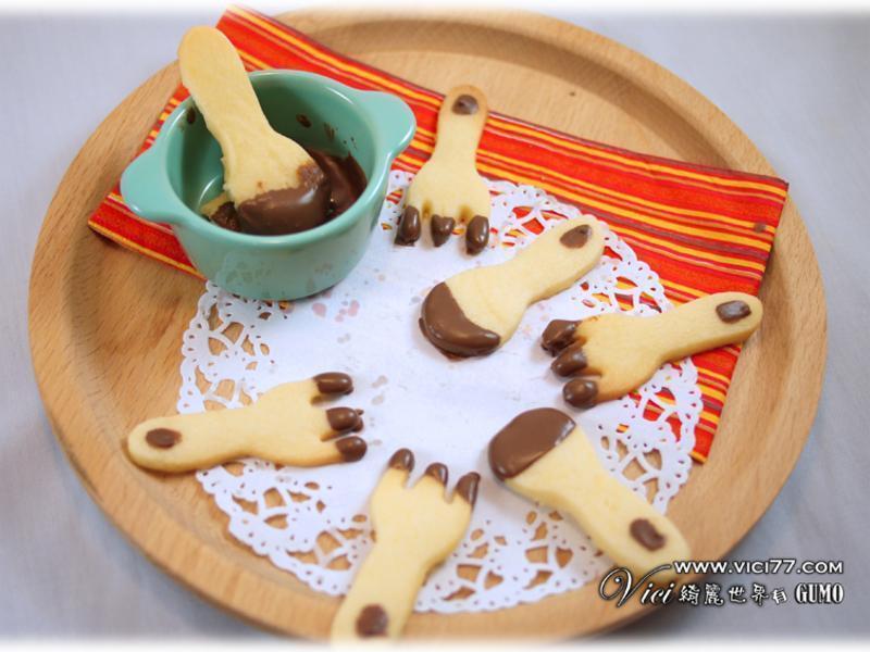 Q版餐具饼干 【VICI的懒人厨房】的做法