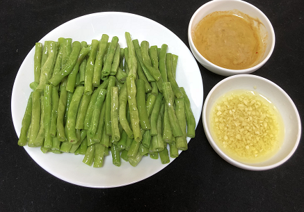 【舅妈厨房】腐乳蒜蓉豆角的做法