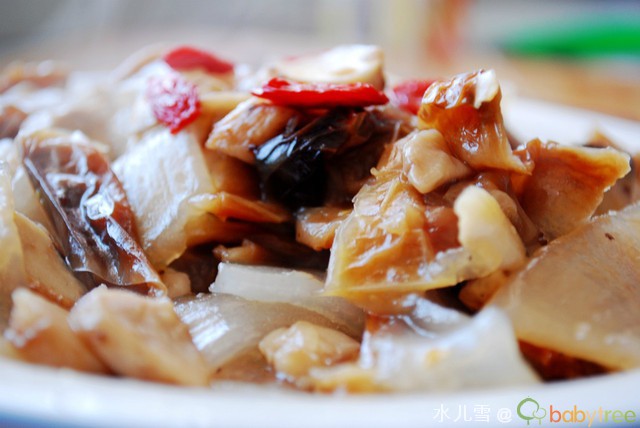 �����ɳ��۵�����