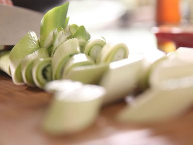 �б����������