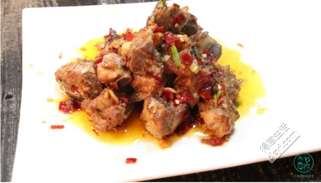 ������Ȼ�Źǵ�����