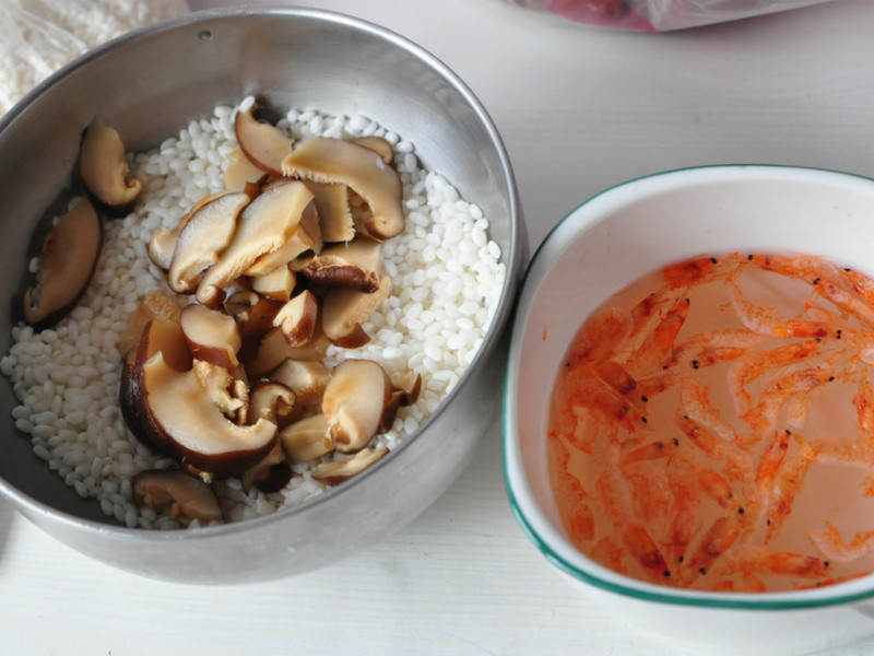 �㹽ӣ��Ϻ�׸������