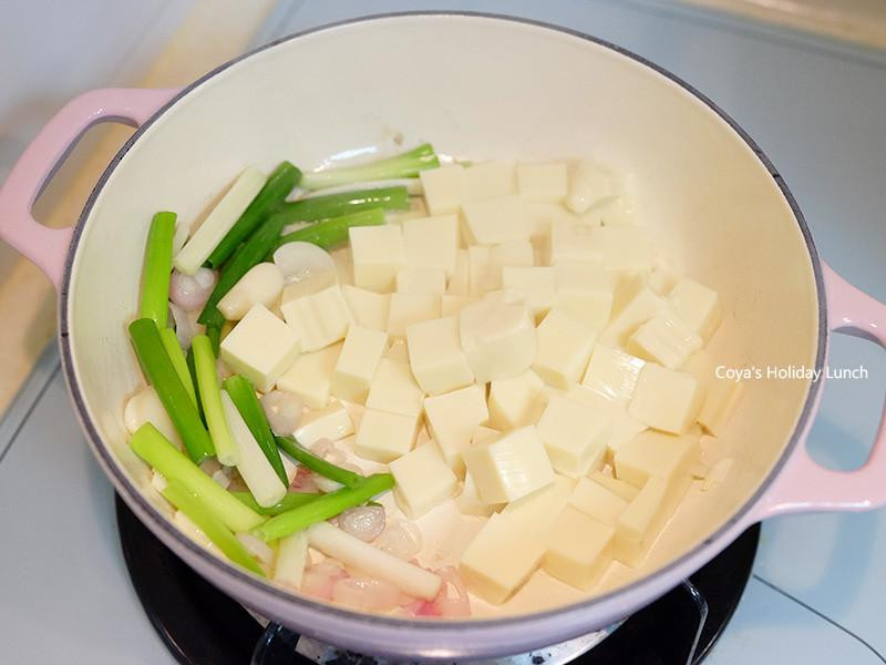 �ں����۶���������