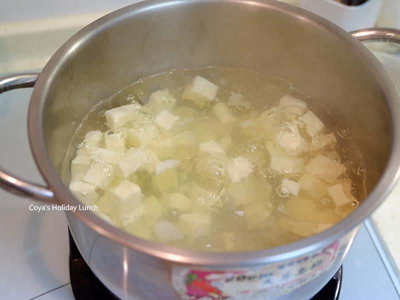 �ں����۶���������