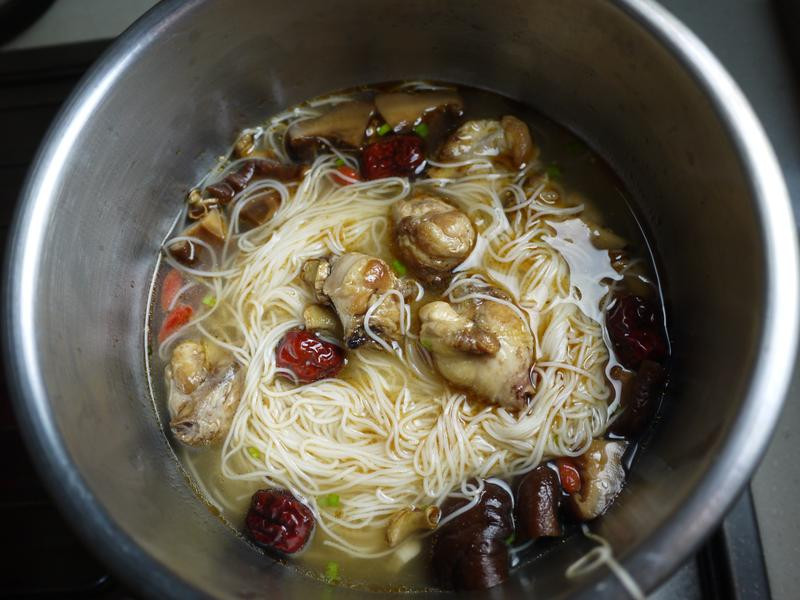 ҩ�����ͼ����ߵ�����