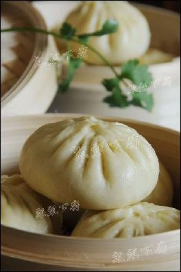 玉米面三丁包的做法