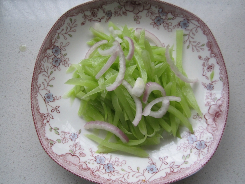 ����ݫ����е�����