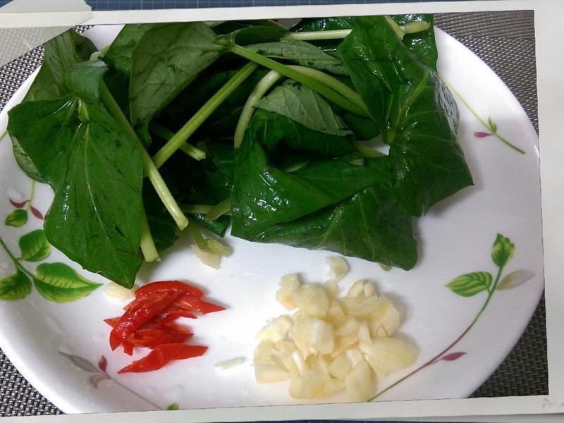 ���ع�Ҷ����ڵ�����