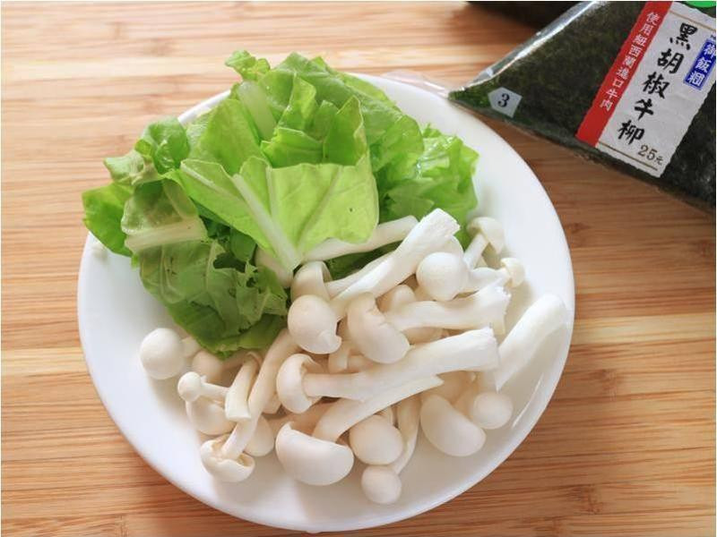 �ں���ţ������_С��ʳ�õ�����