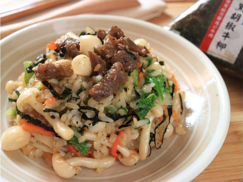 �ں���ţ������_С��ʳ�õ�����