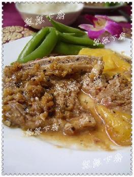 ���ܺڽ�ţ�йǵ�����