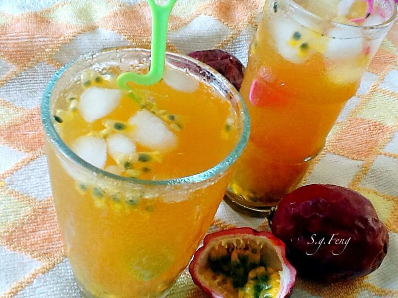 蜂蜜百香绿茶的做法