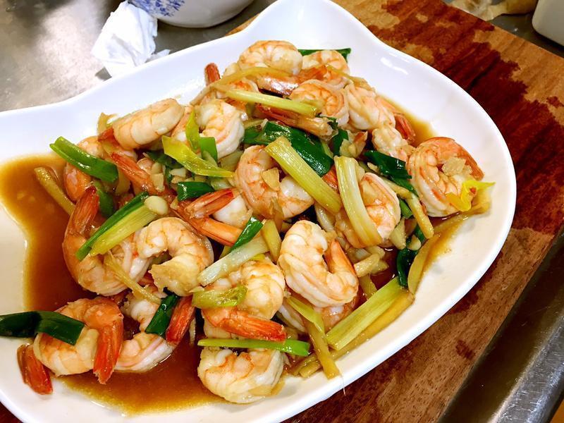 ����Ϻ�ʵ�����