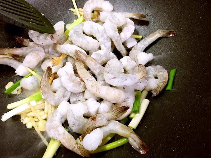 ����Ϻ�ʵ�����