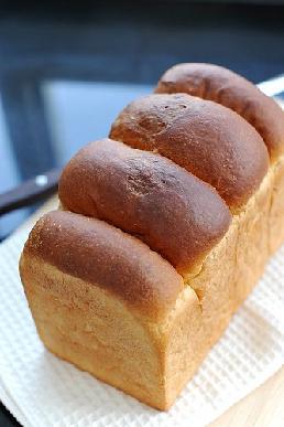 ���������˾������