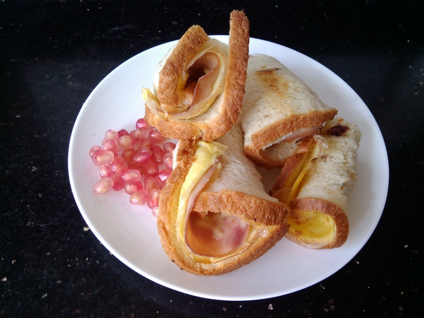 火腿吐司卷的做法