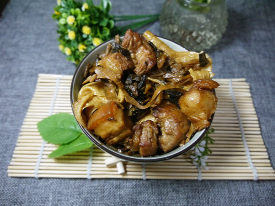 红烧肉煲 ----不油腻家常美味红烧肉做法的做法