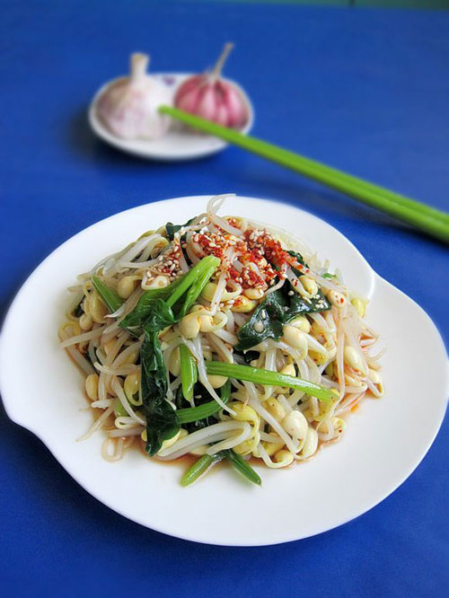 家常凉拌黄豆芽的做法