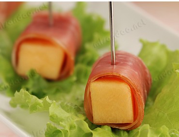 火腿蜜瓜卷的做法