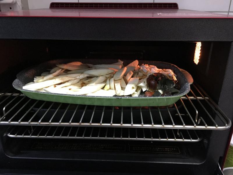 ��ɫ�����R�������𽷵�����