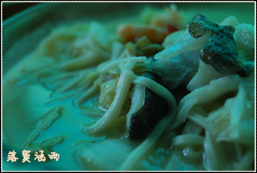 ѻƬ���� ��Խ���µ��Ϻ������������